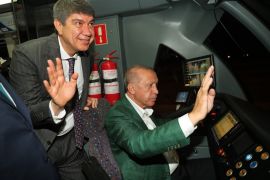 Cumhurbaşkanı Erdoğan 3. etap raylı sistemin test sürüşünü yaptı